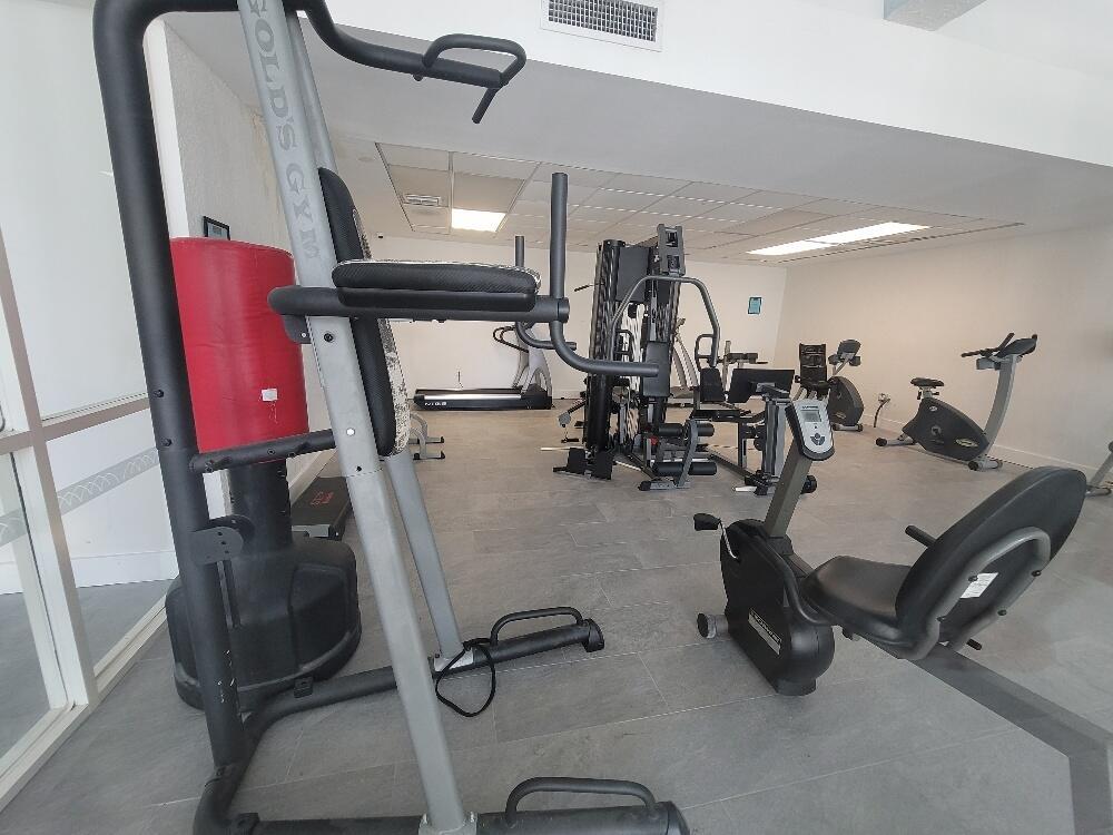 MONTECARLO CONDO - Residential Lease