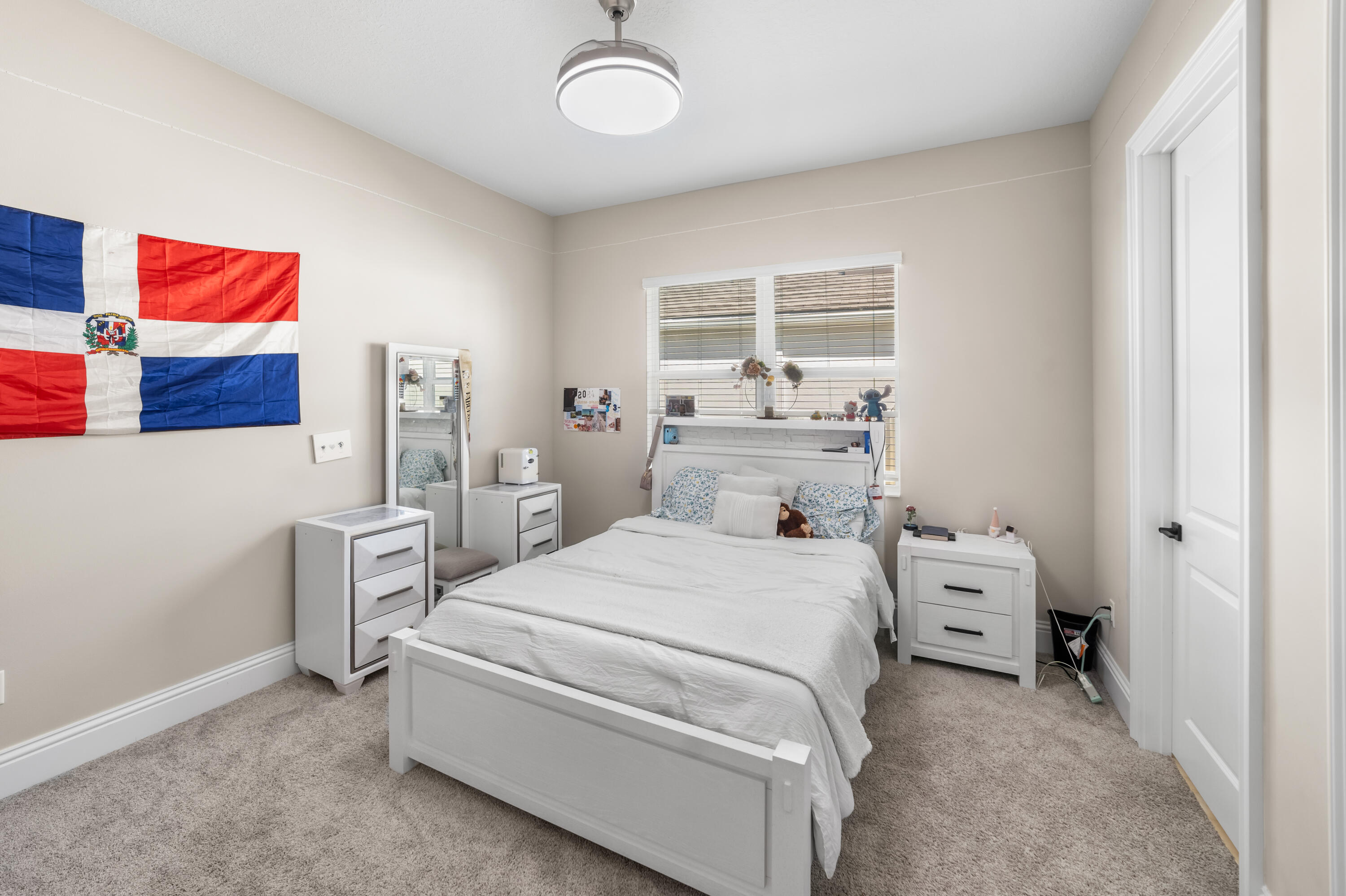 ESTATES OF WESTLAKE - Residential