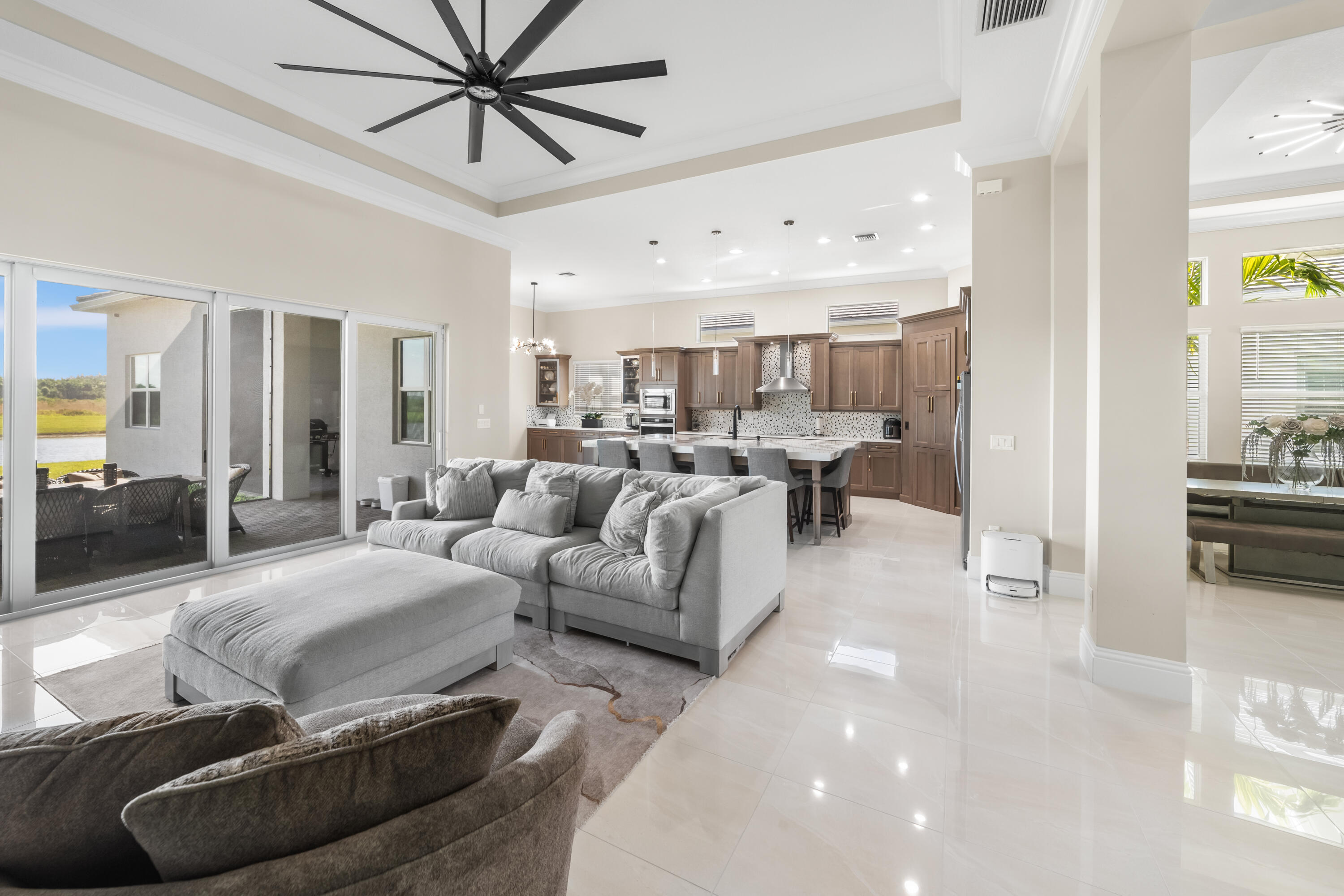 ESTATES OF WESTLAKE - Residential