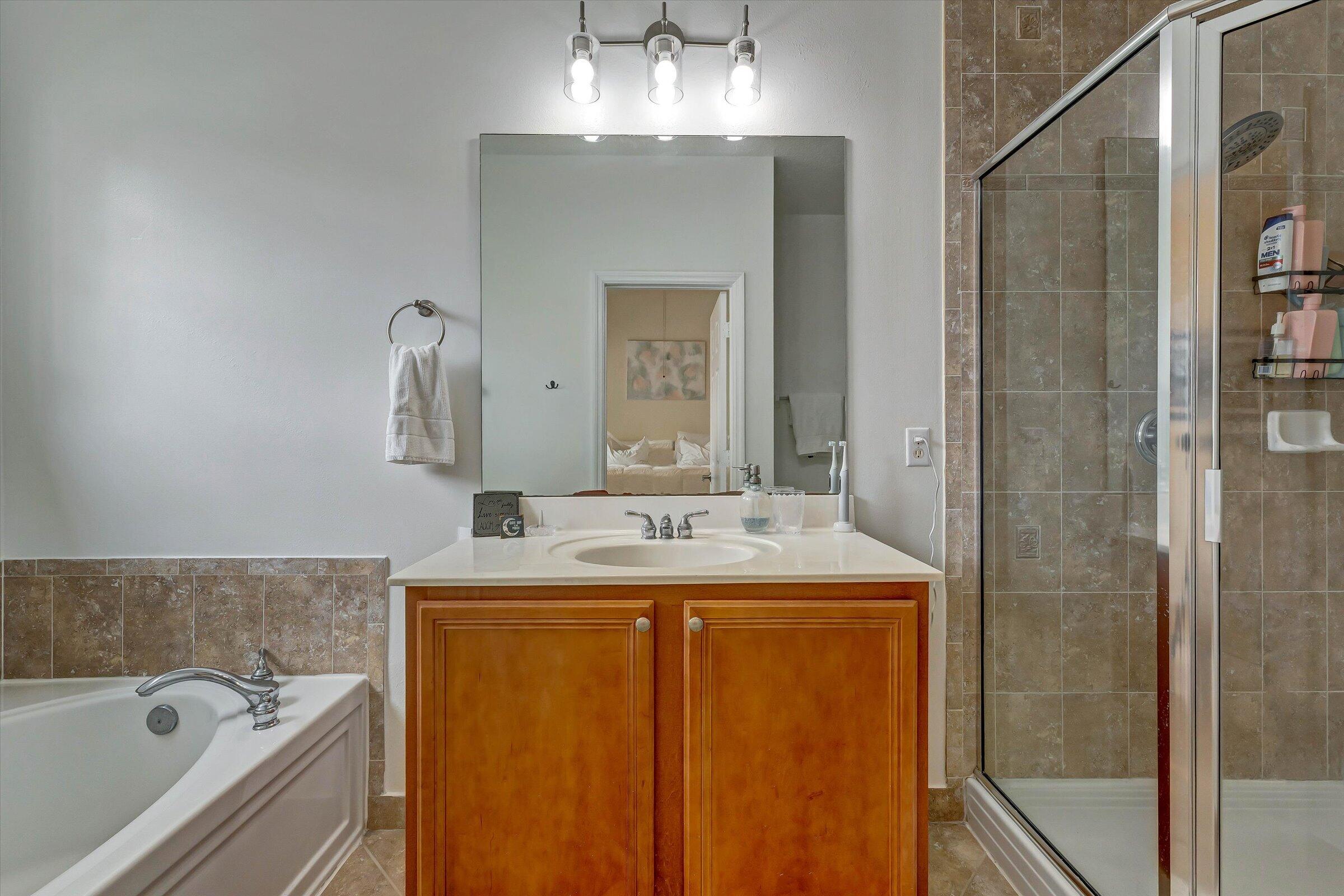 SANDPIPER COVE AT BOTANICA CONDO - Residential