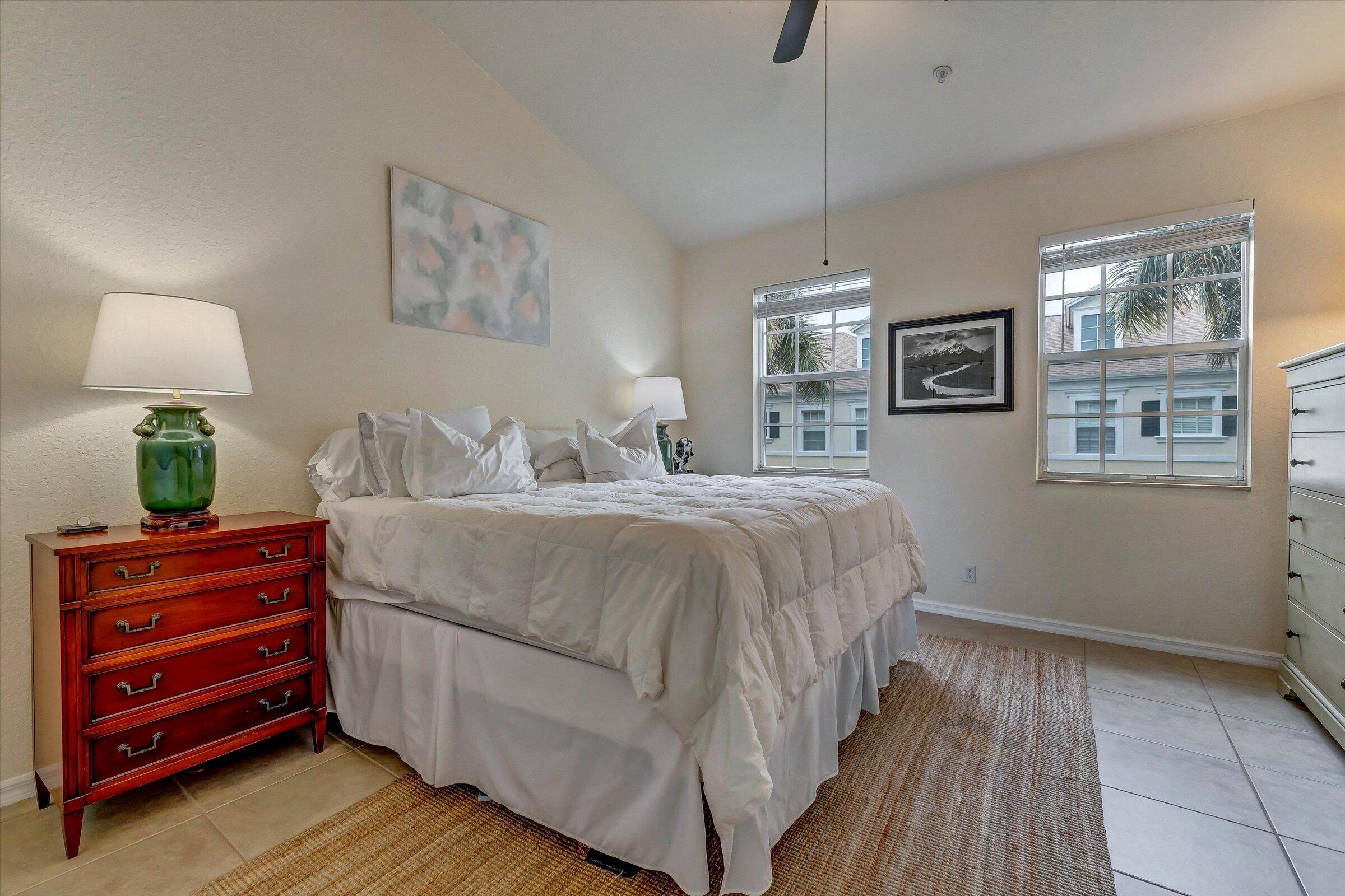 SANDPIPER COVE AT BOTANICA CONDO - Residential