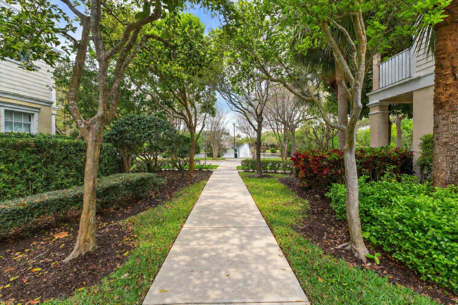 SANDPIPER COVE AT BOTANICA CONDO - Residential