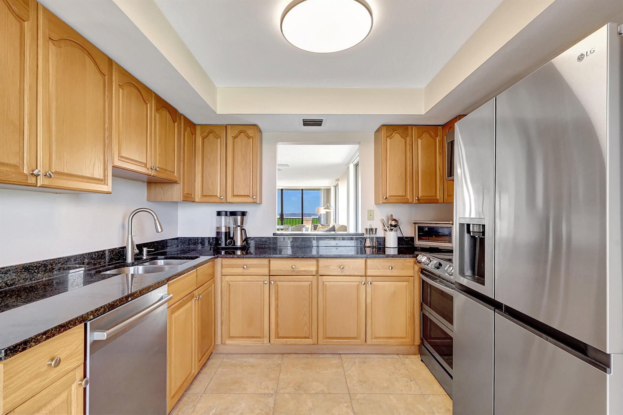 BRYN MAWR OCEAN TOWERS, A - Residential Lease