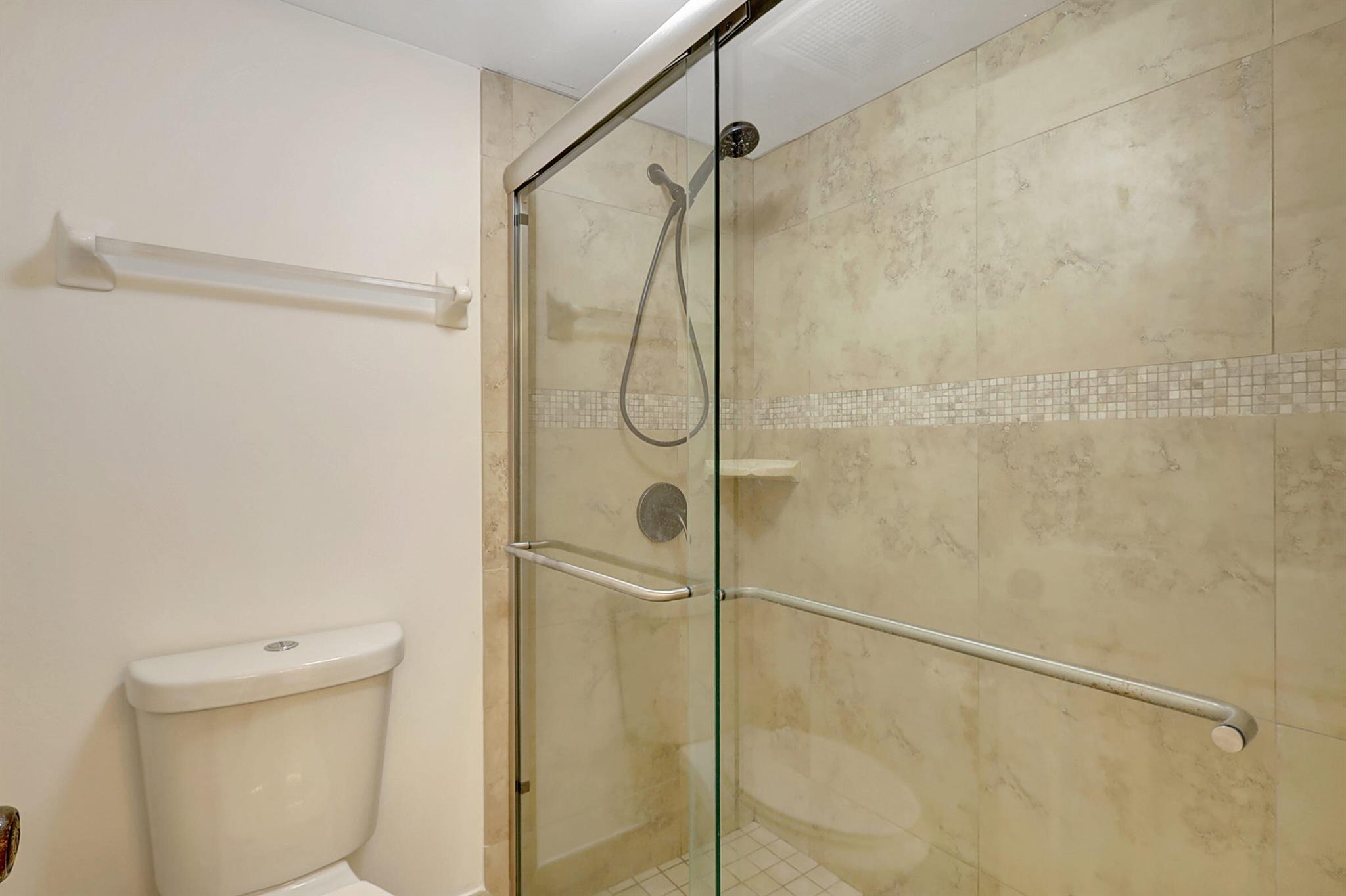 BRYN MAWR OCEAN TOWERS, A - Residential Lease