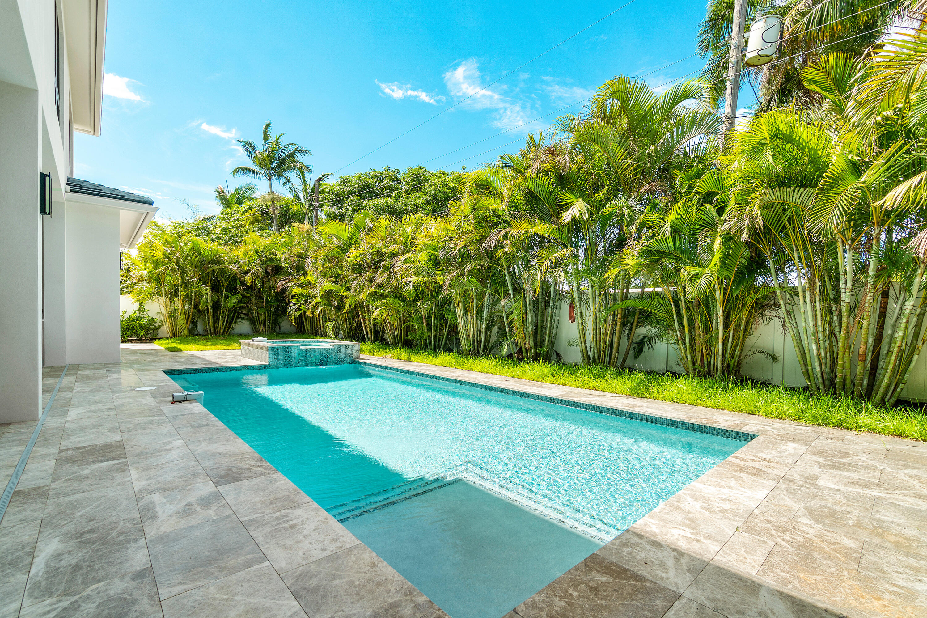 BERMUDA SQUARE SEC B - Residential