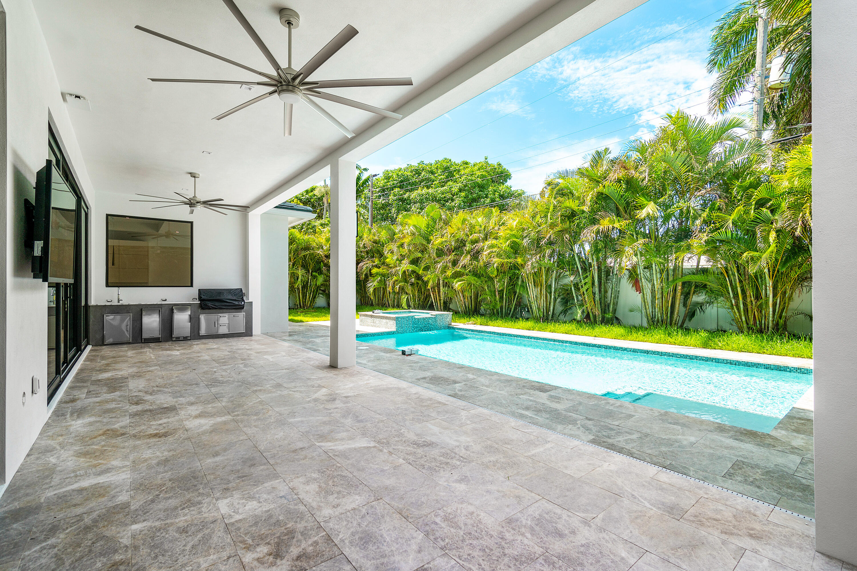 BERMUDA SQUARE SEC B - Residential