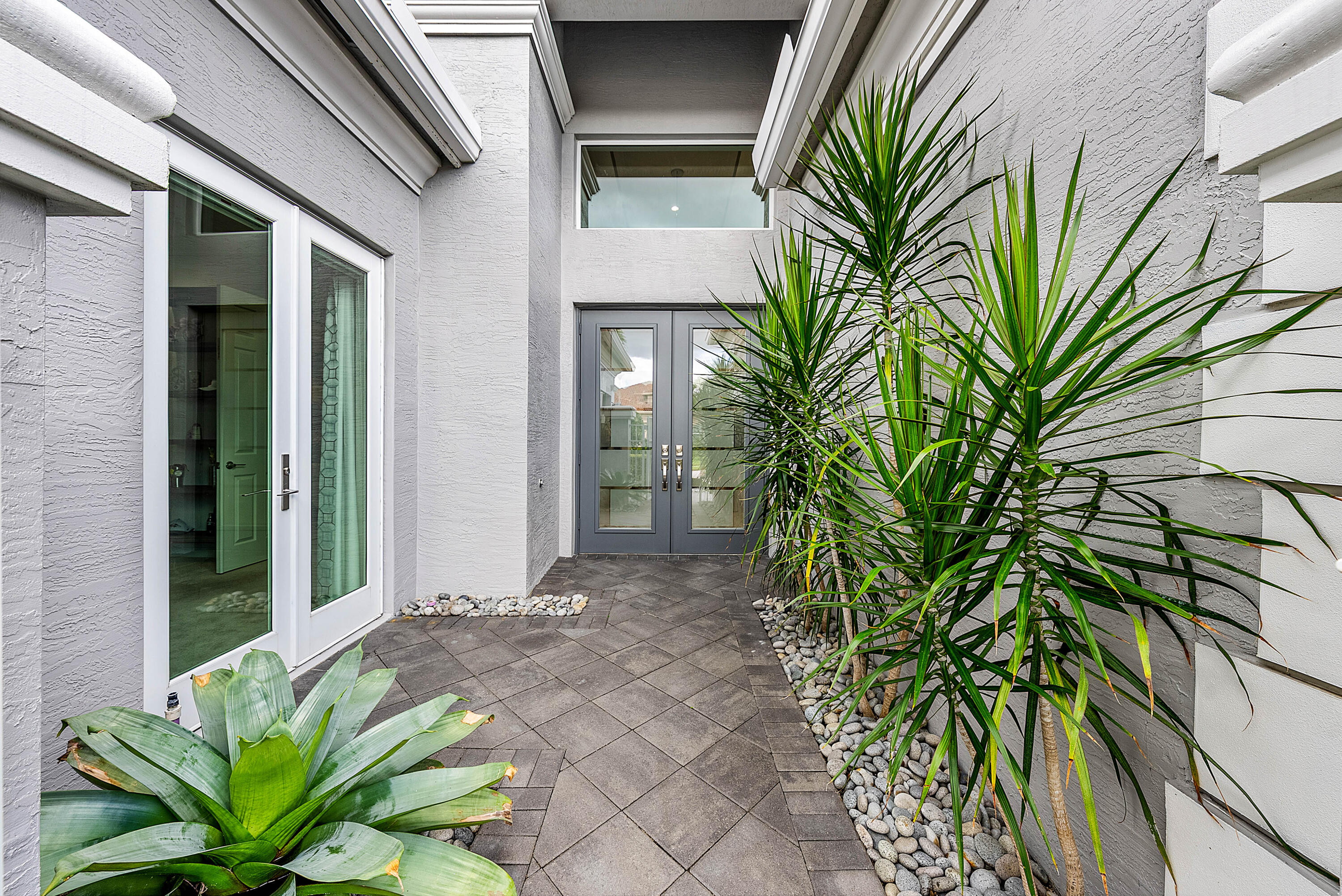 8282 Pyramid Peak Lane