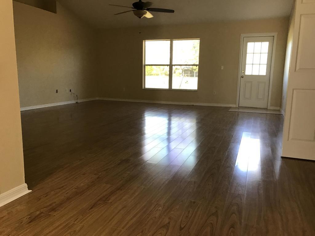 PORT ST LUCIE SECTION 33 - Residential Lease