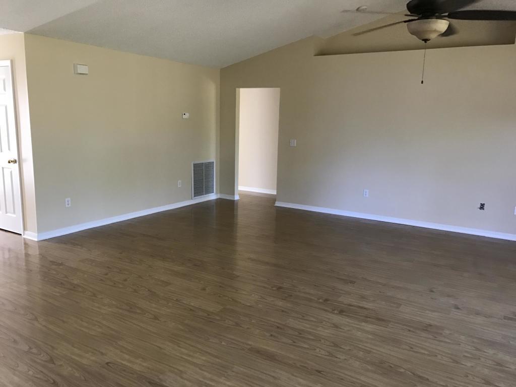 PORT ST LUCIE SECTION 33 - Residential Lease