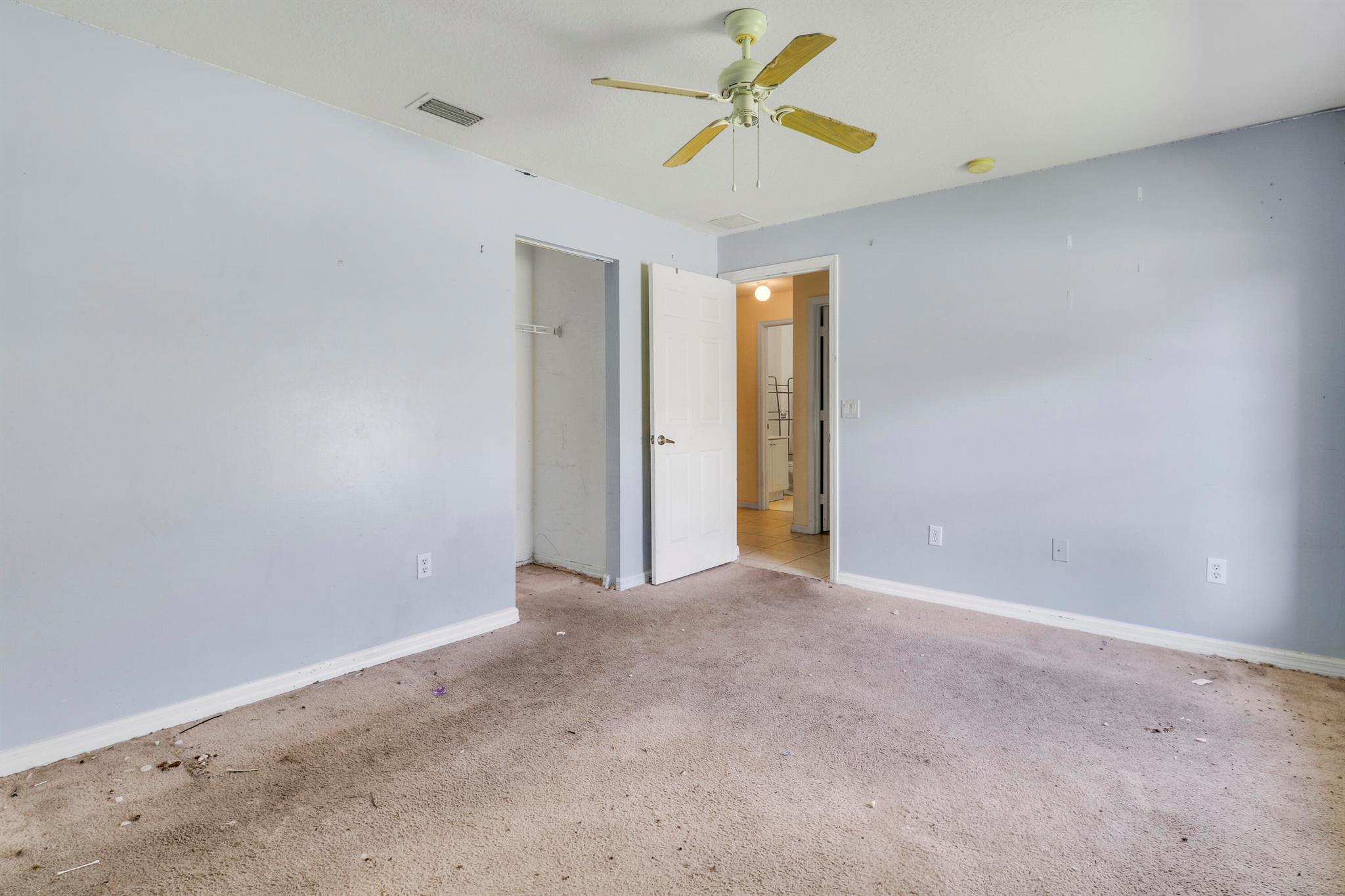 PORT ST LUCIE SECTION 17 - Residential