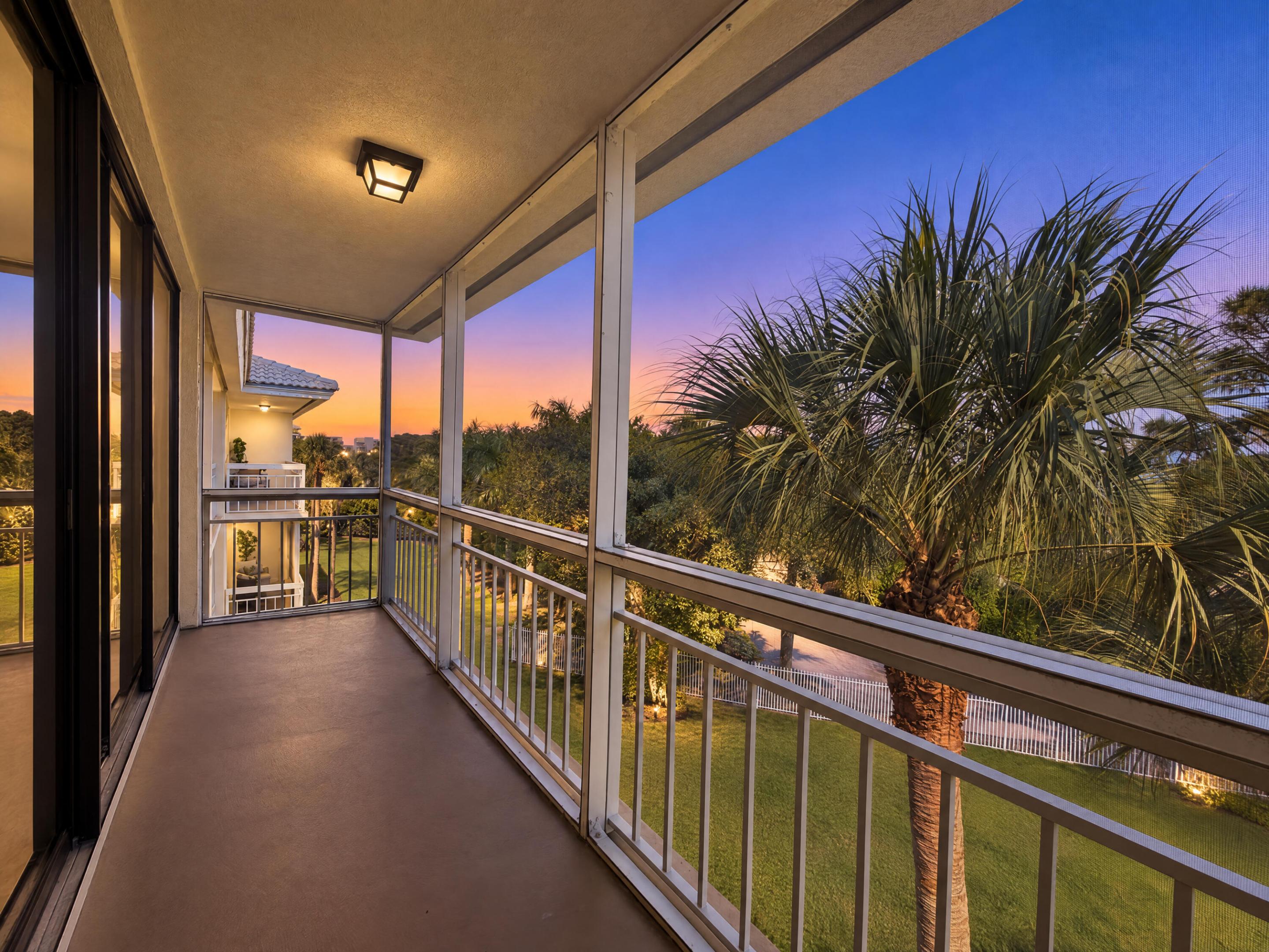 6133 BALBOA 405
