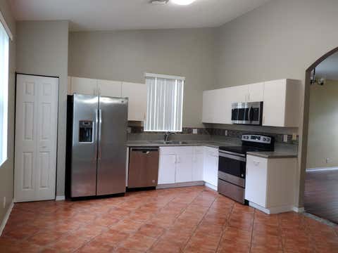 Tiny photo for 1738 Pierside Circle, Wellington, FL 33414 (MLS # B26047093)