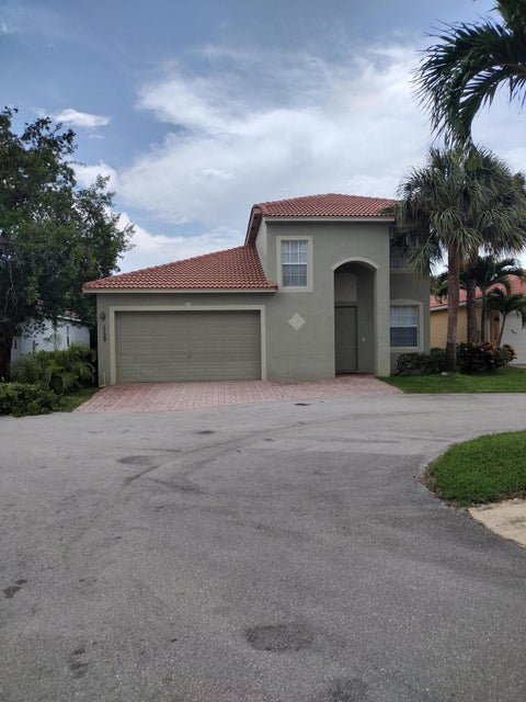 Photo of 1738 Pierside Circle, Wellington, FL 33414 (MLS # B26047093)
