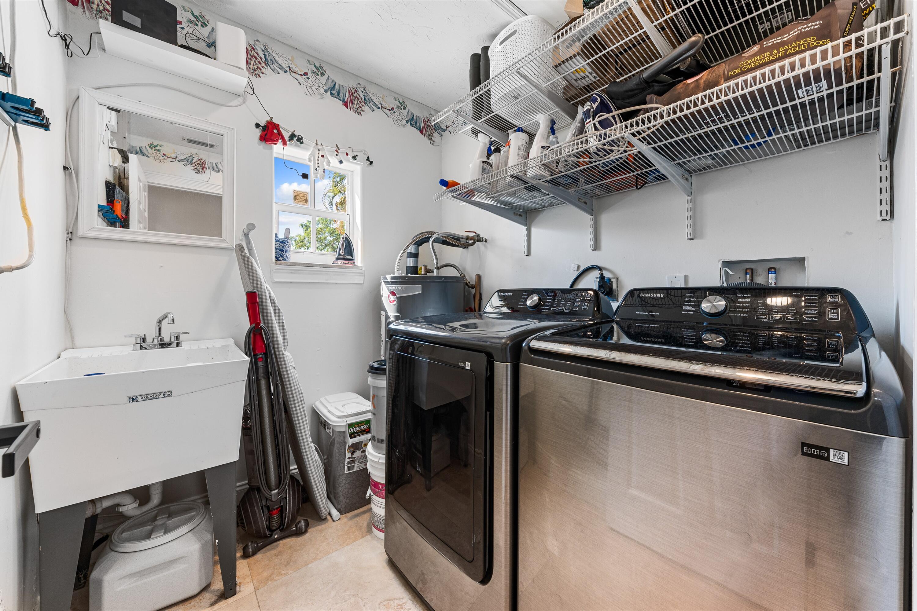 PALM BEACH FARMS CO 3 - Residential