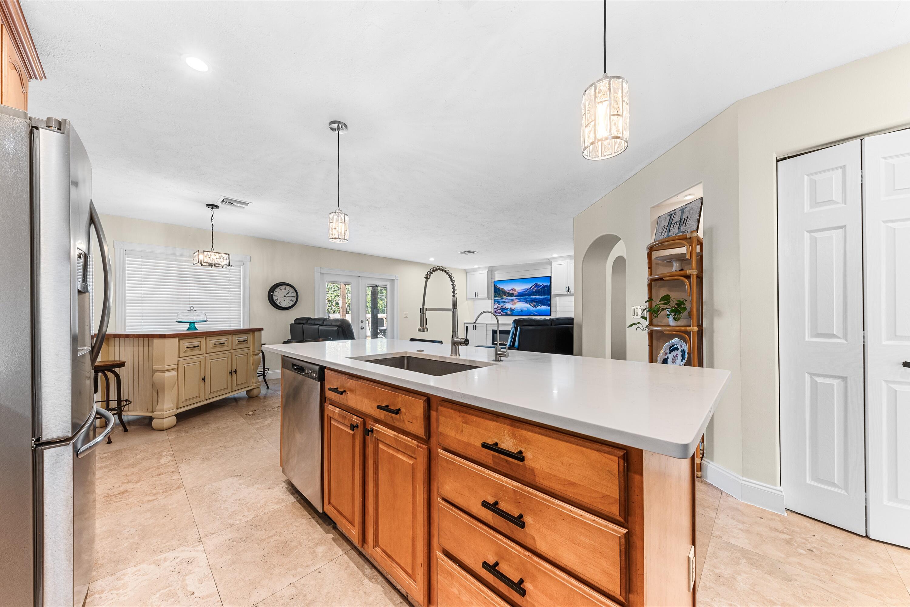 PALM BEACH FARMS CO 3 - Residential