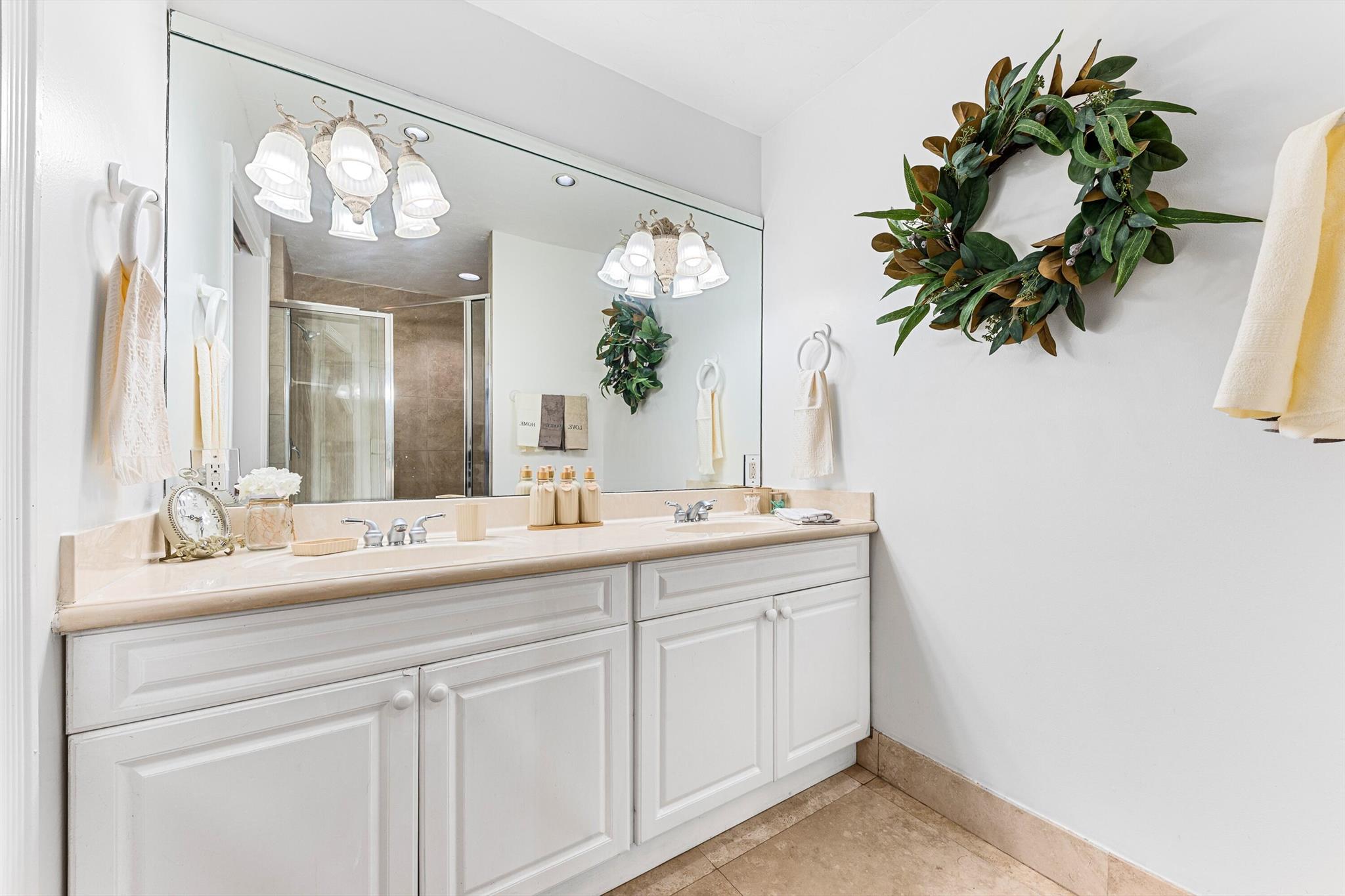 PALM BEACH FARMS CO 3 - Residential