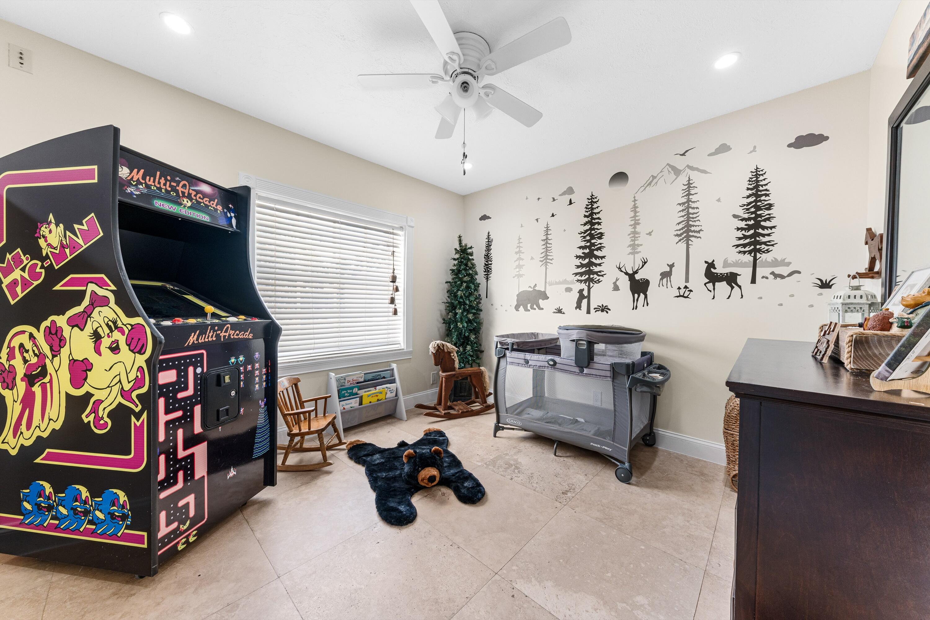 PALM BEACH FARMS CO 3 - Residential