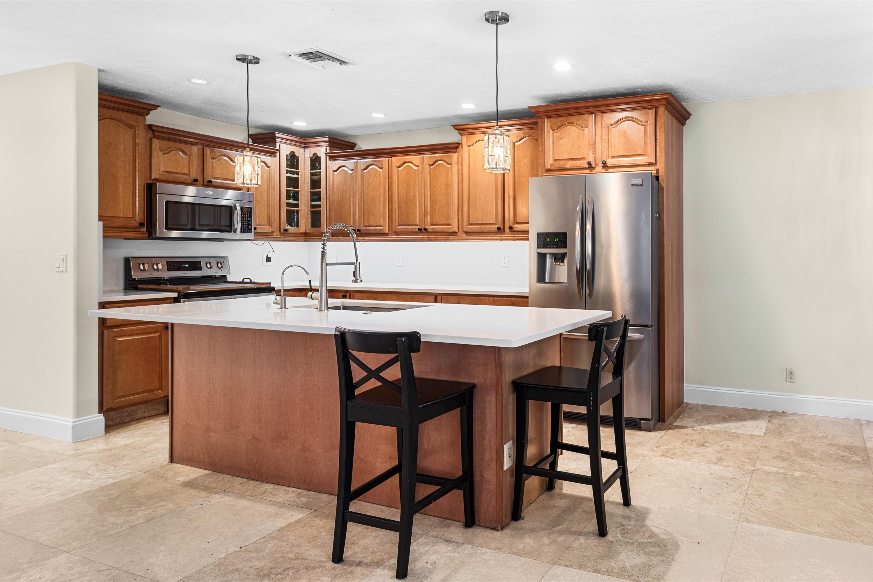 PALM BEACH FARMS CO 3 - Residential