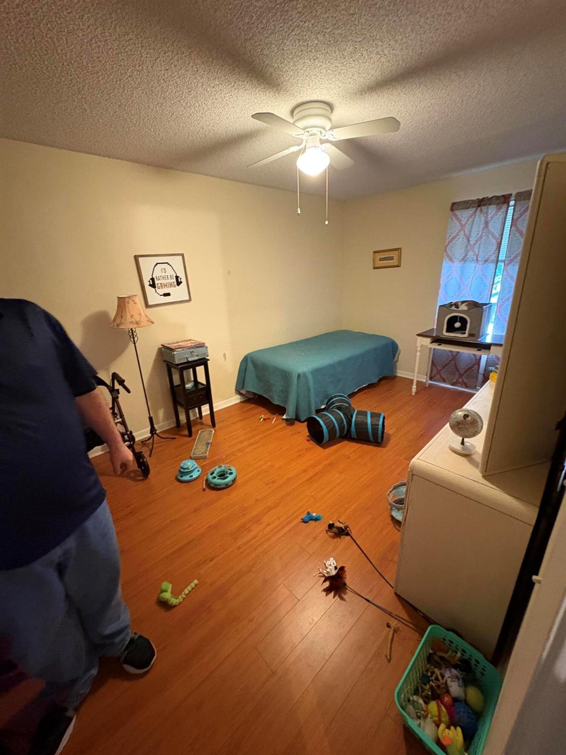 FAMILY HOMES - Residential