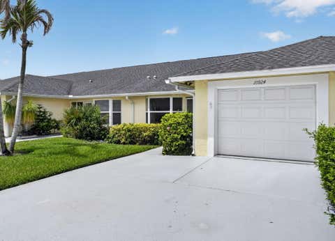 Photo of 10924 SE STONEHILL Lane, Hobe Sound, FL 33455 (MLS # B26060474)