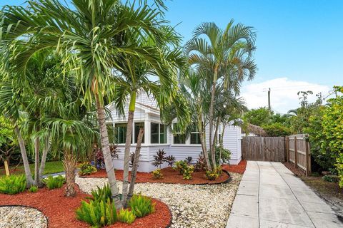 A home in Lake Worth Beach