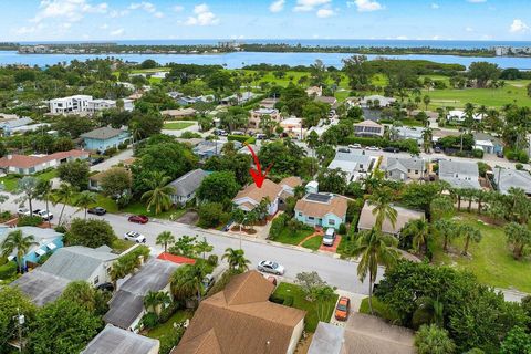 A home in Lake Worth Beach