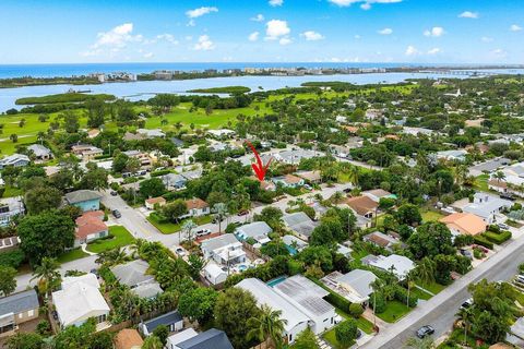 A home in Lake Worth Beach