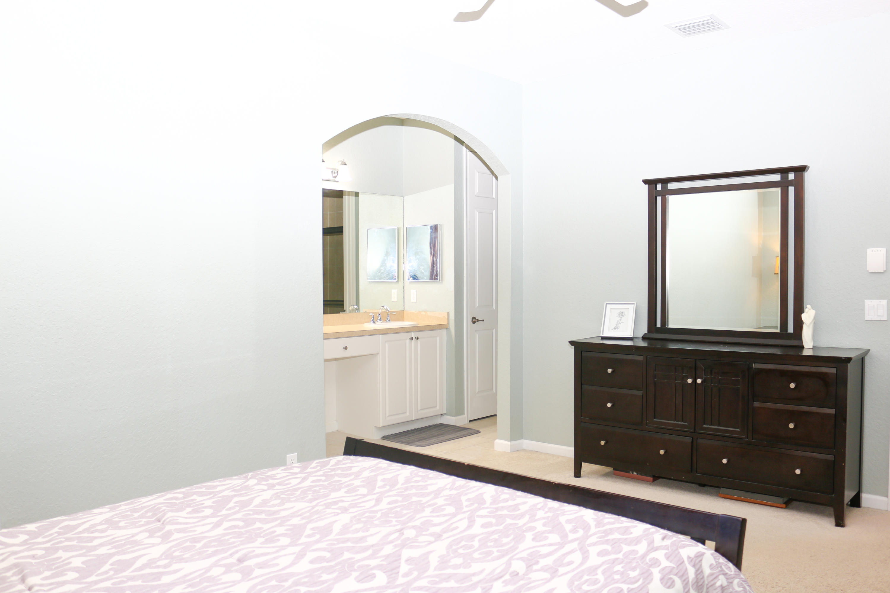 RIVER MARINA PH 2 - Residential