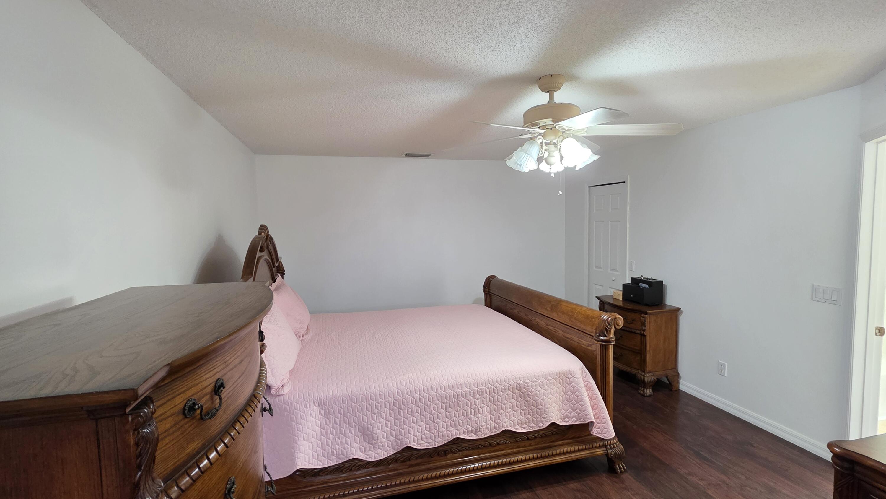 PORT ST LUCIE-SECTION 44 - Residential Lease