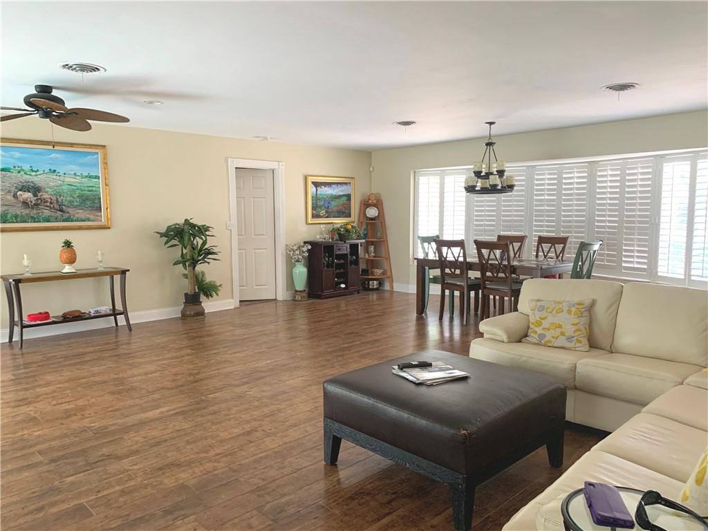 Imperial Point 3rd Sec 55 - Residential