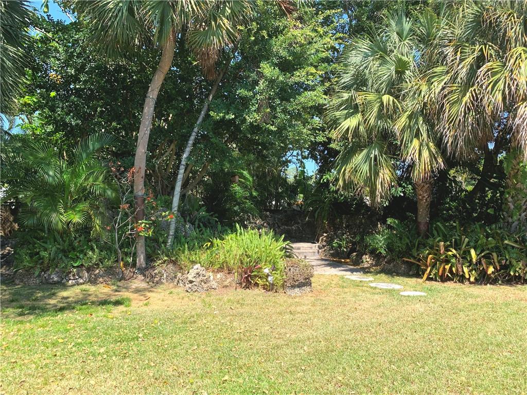 Imperial Point 3rd Sec 55 - Residential