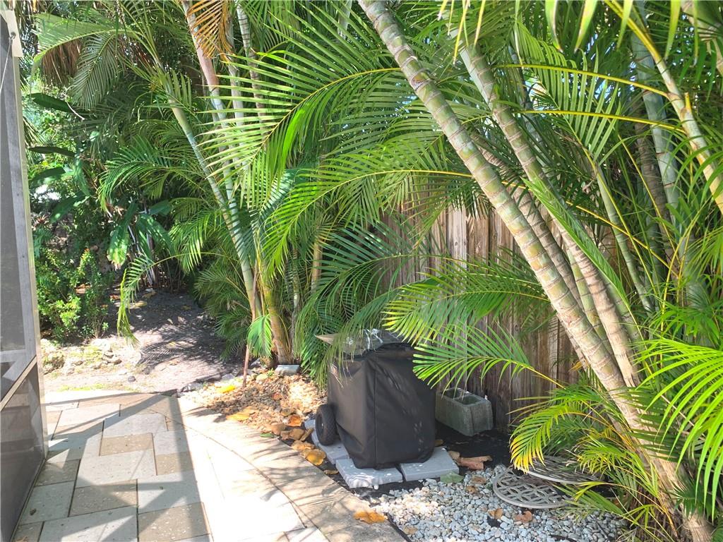 Imperial Point 3rd Sec 55 - Residential