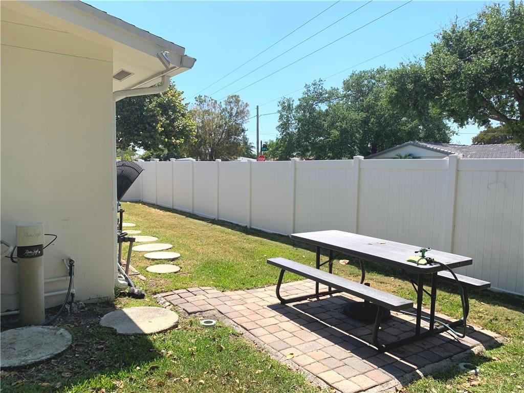 Imperial Point 3rd Sec 55 - Residential