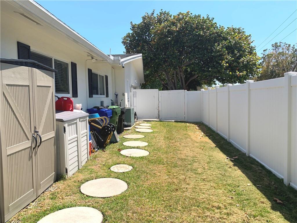 Imperial Point 3rd Sec 55 - Residential