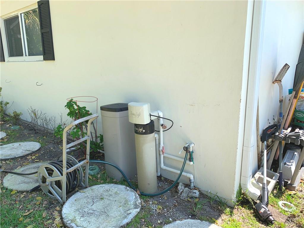 Imperial Point 3rd Sec 55 - Residential