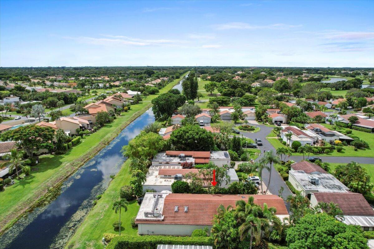 VILLAS OF MONTEREY AT IND - Residential Lease