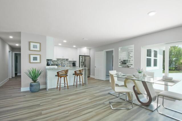 1605 E Place