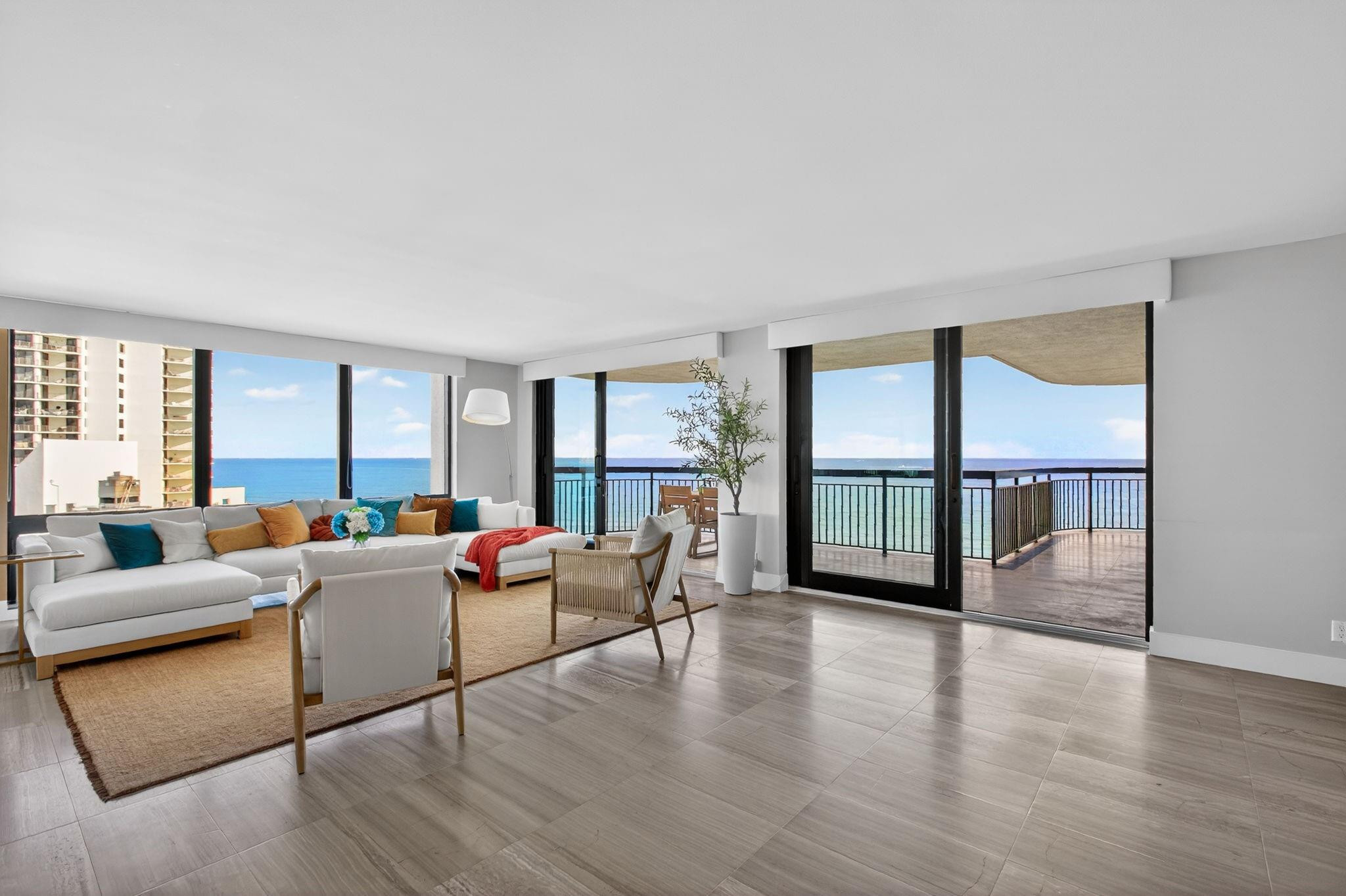 EASTPOINTE COND II UNIT 1 - Residential