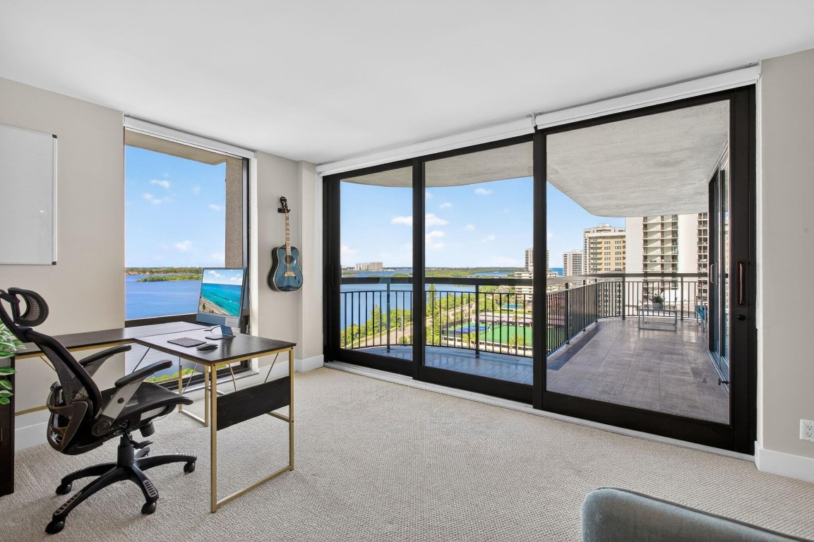 EASTPOINTE COND II UNIT 1 - Residential