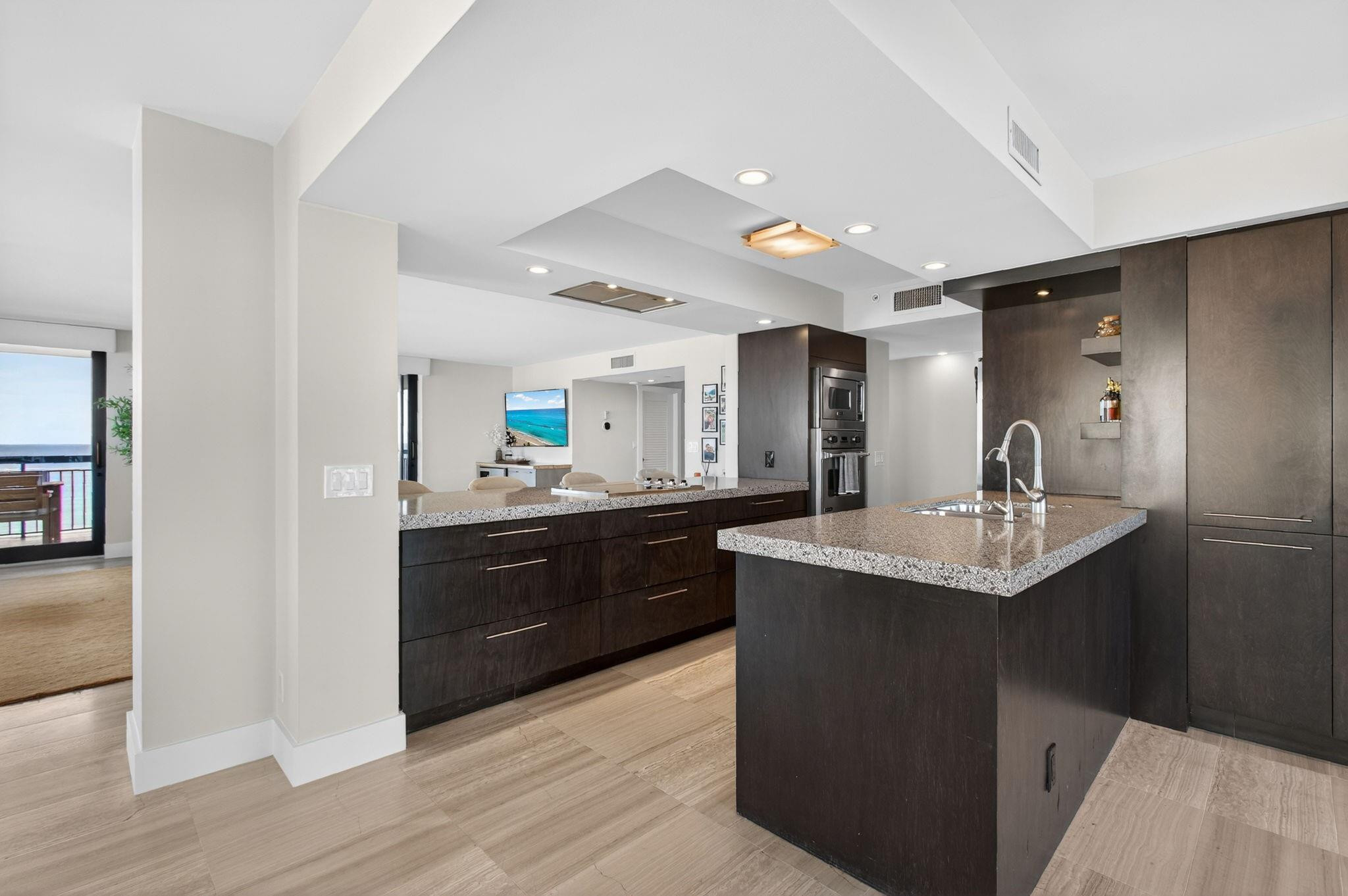 EASTPOINTE COND II UNIT 1 - Residential