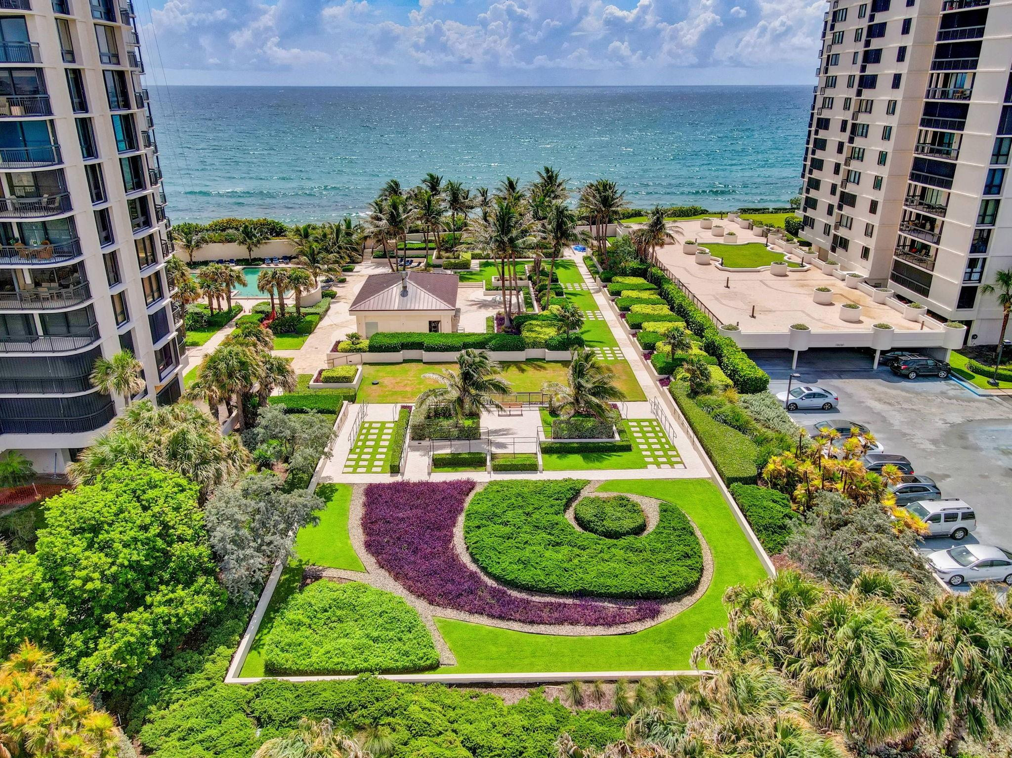 EASTPOINTE COND II UNIT 1 - Residential