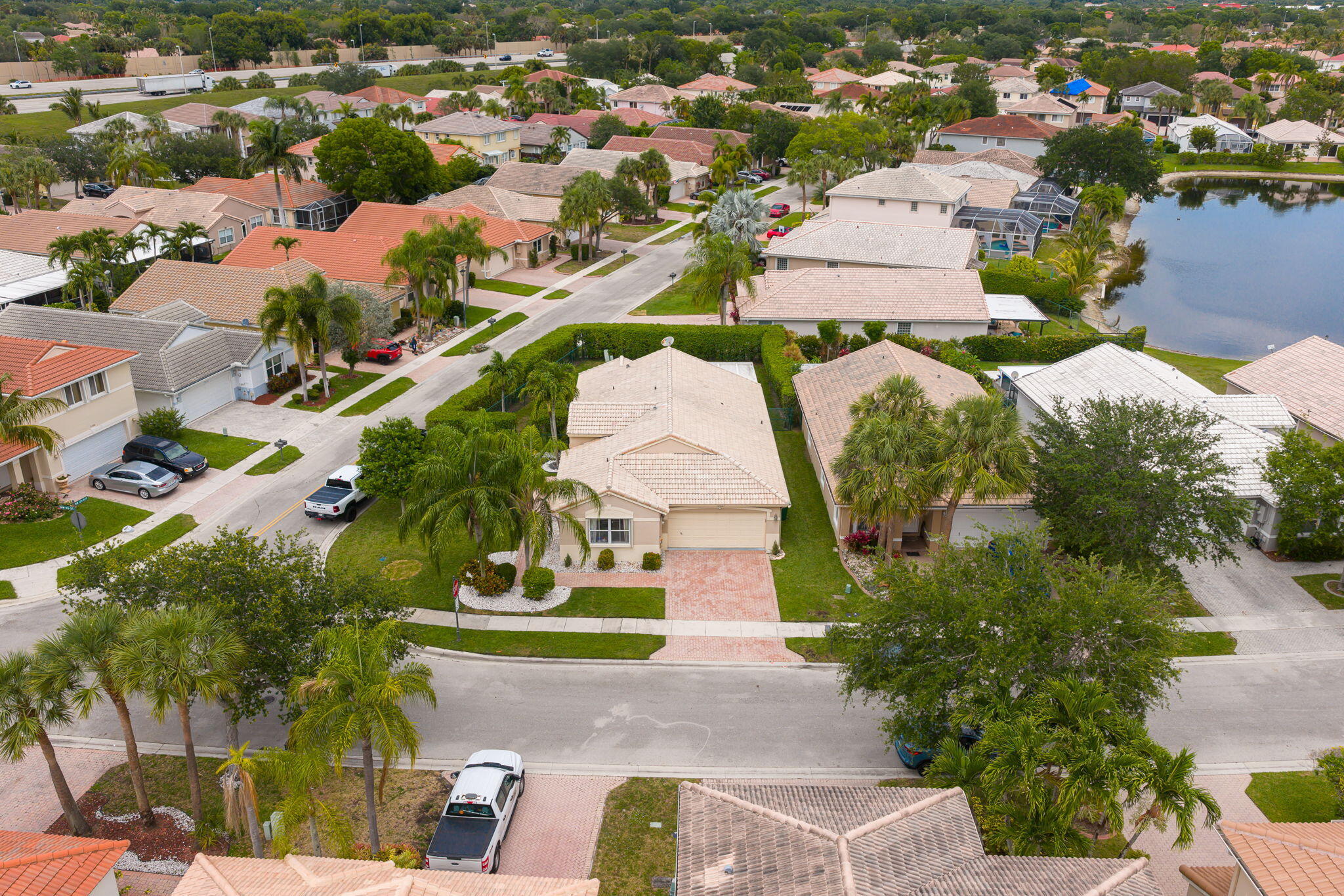 WYNDHAM LAKES NORTH - Residential