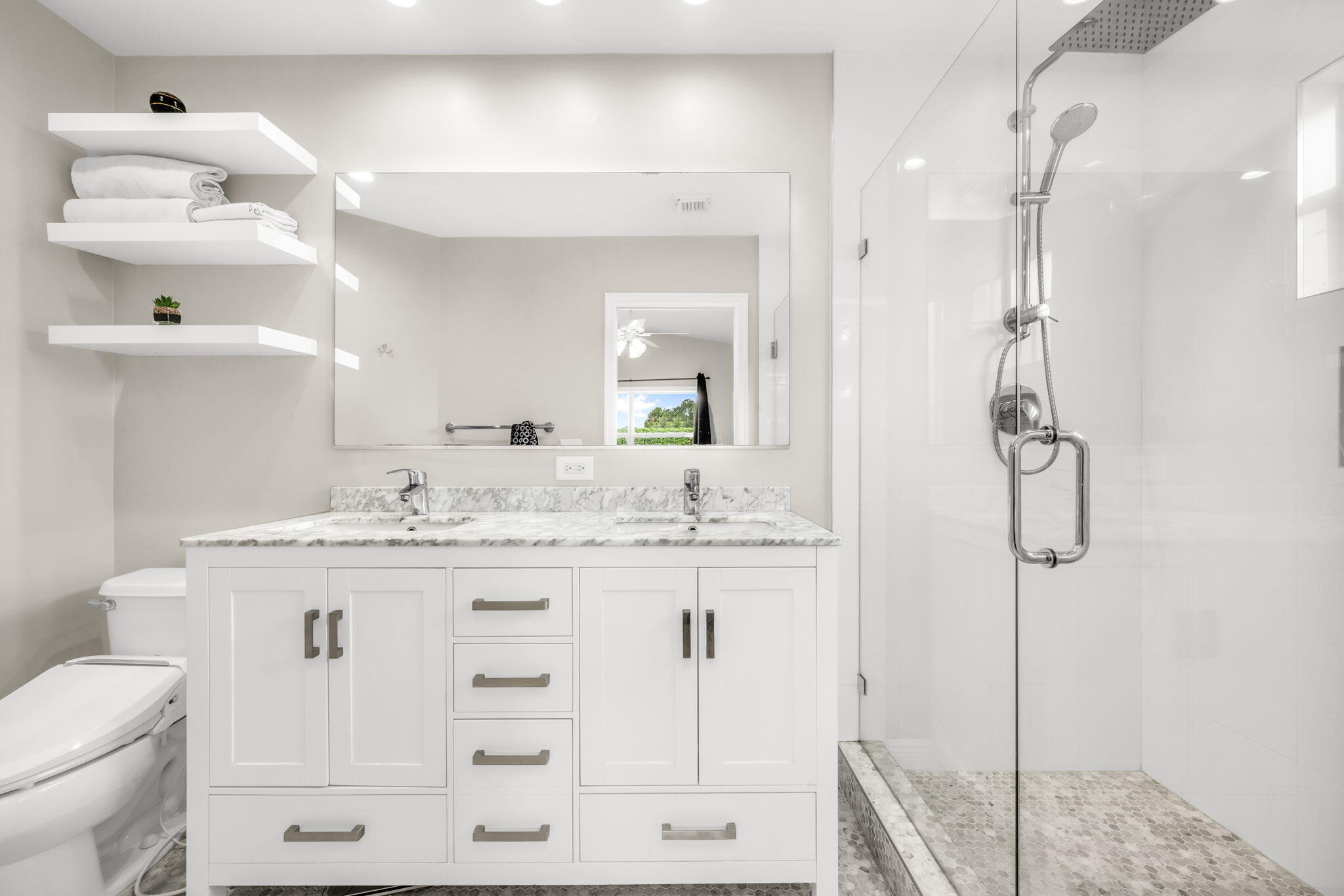 WYNDHAM LAKES NORTH - Residential