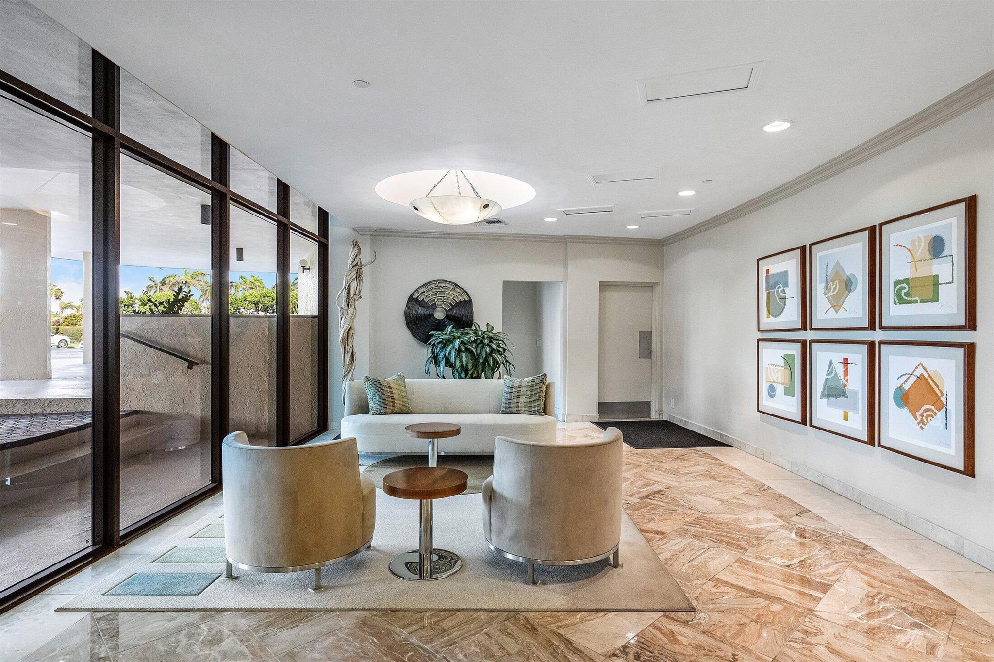 ATRIUMS OF PALM BEACH CON - Residential Lease