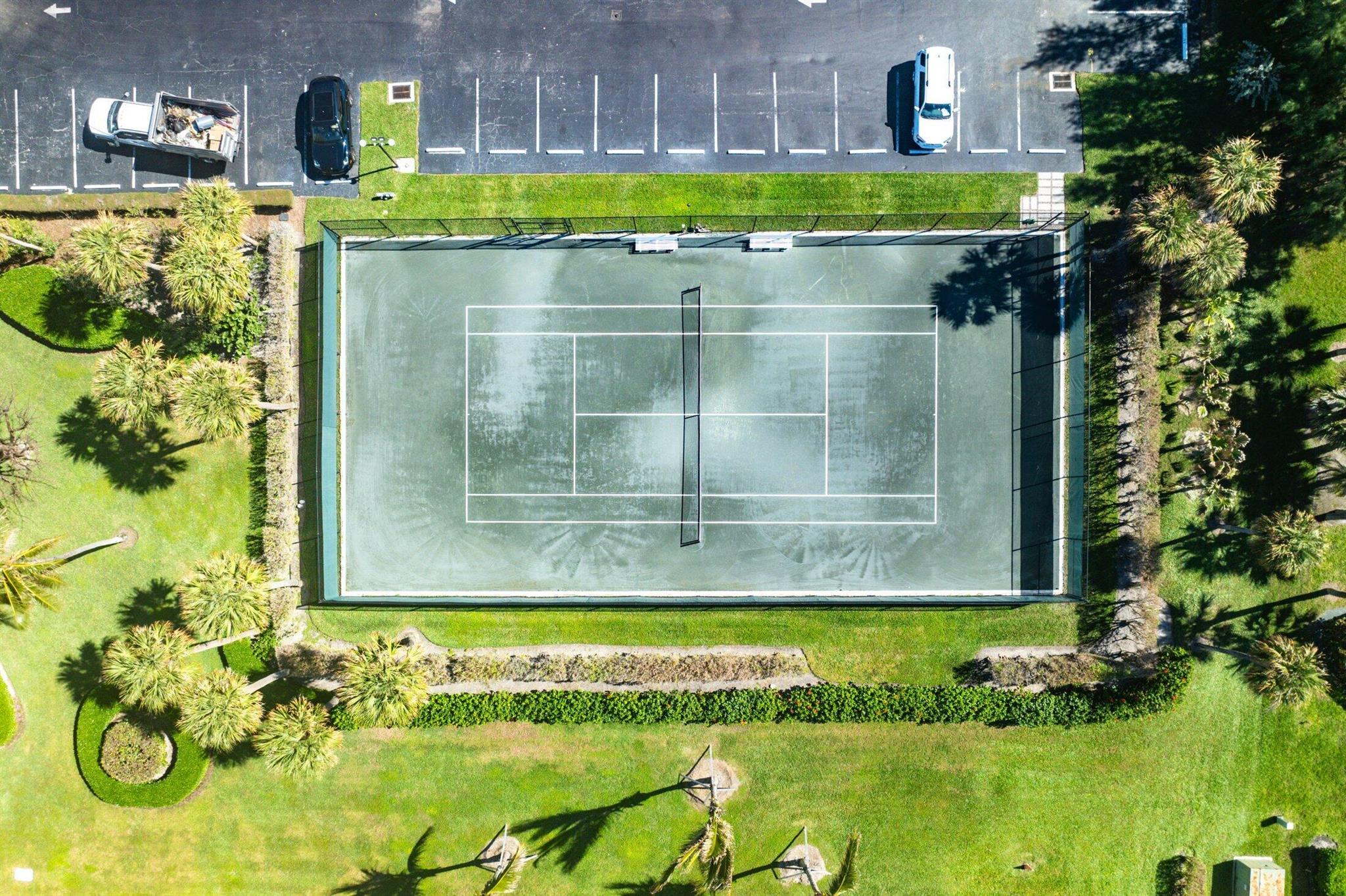 ATRIUMS OF PALM BEACH CON - Residential Lease
