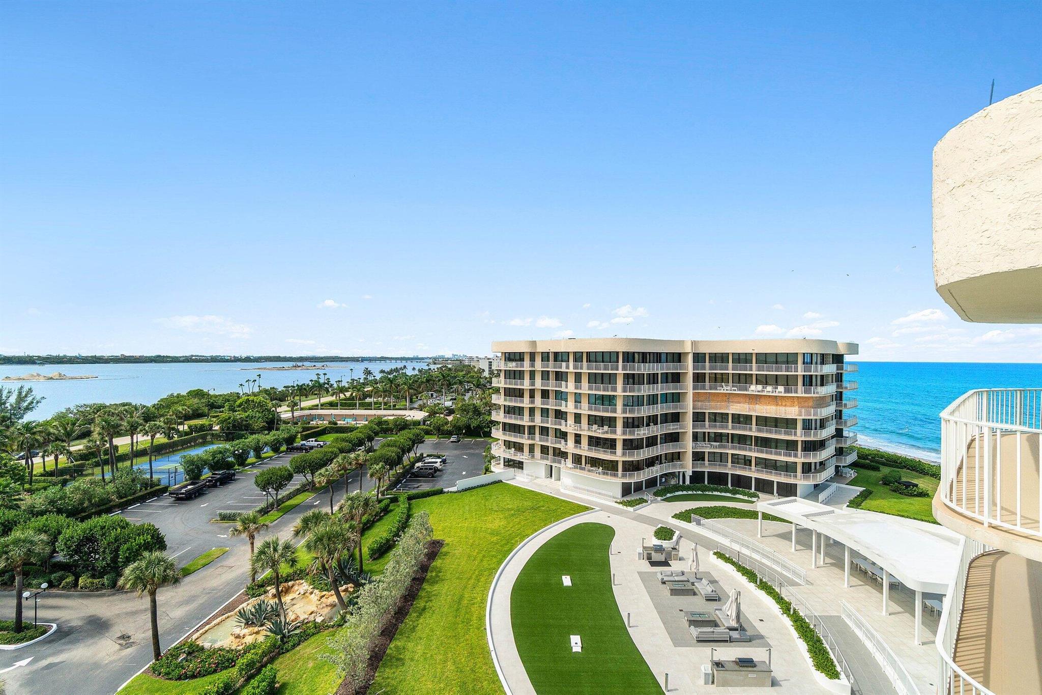 ATRIUMS OF PALM BEACH CON - Residential Lease