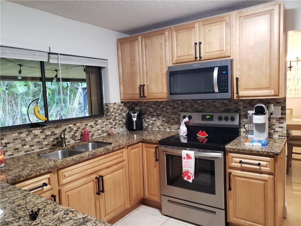 FOREST LAKE - Residential