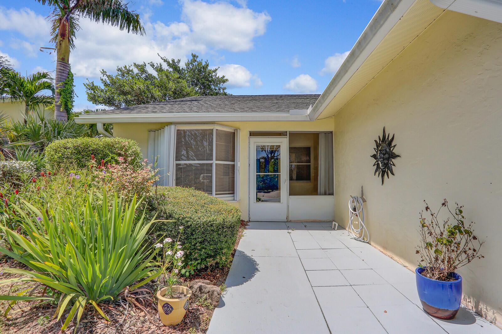 11006 SE Sea Pines Circle