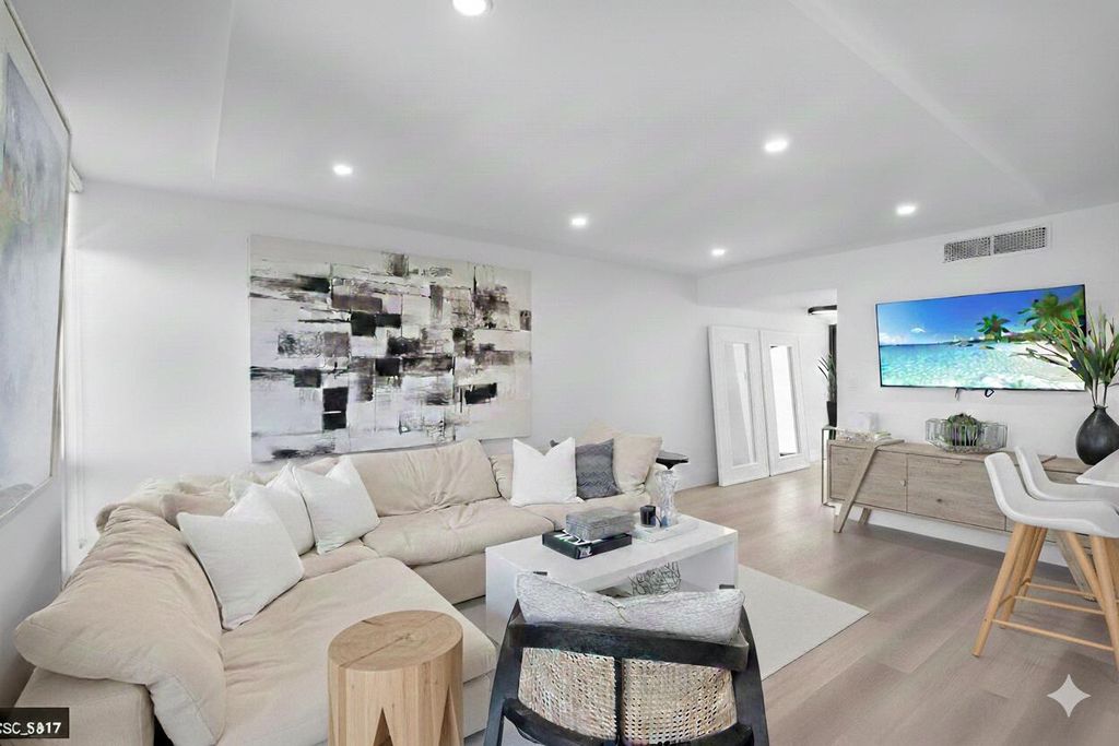 Photo of 2205 Bridgewood Drive, Boca Raton, FL 33434 (MLS # R11169133)