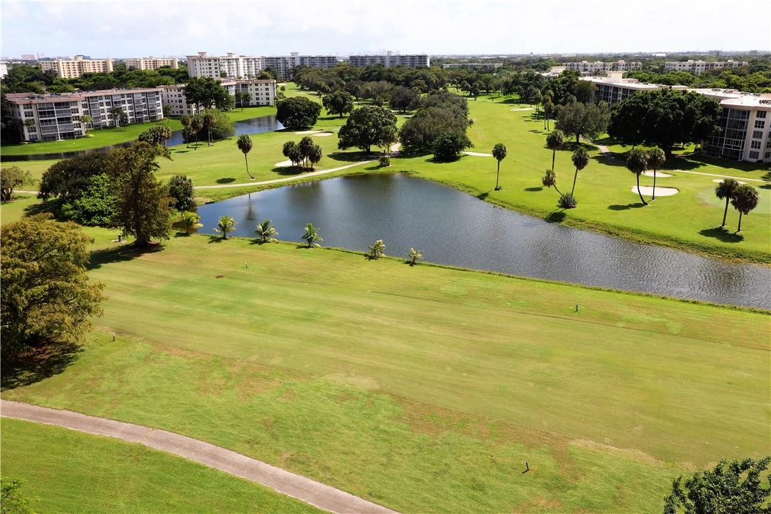 Palm Aire Country Club - Residential